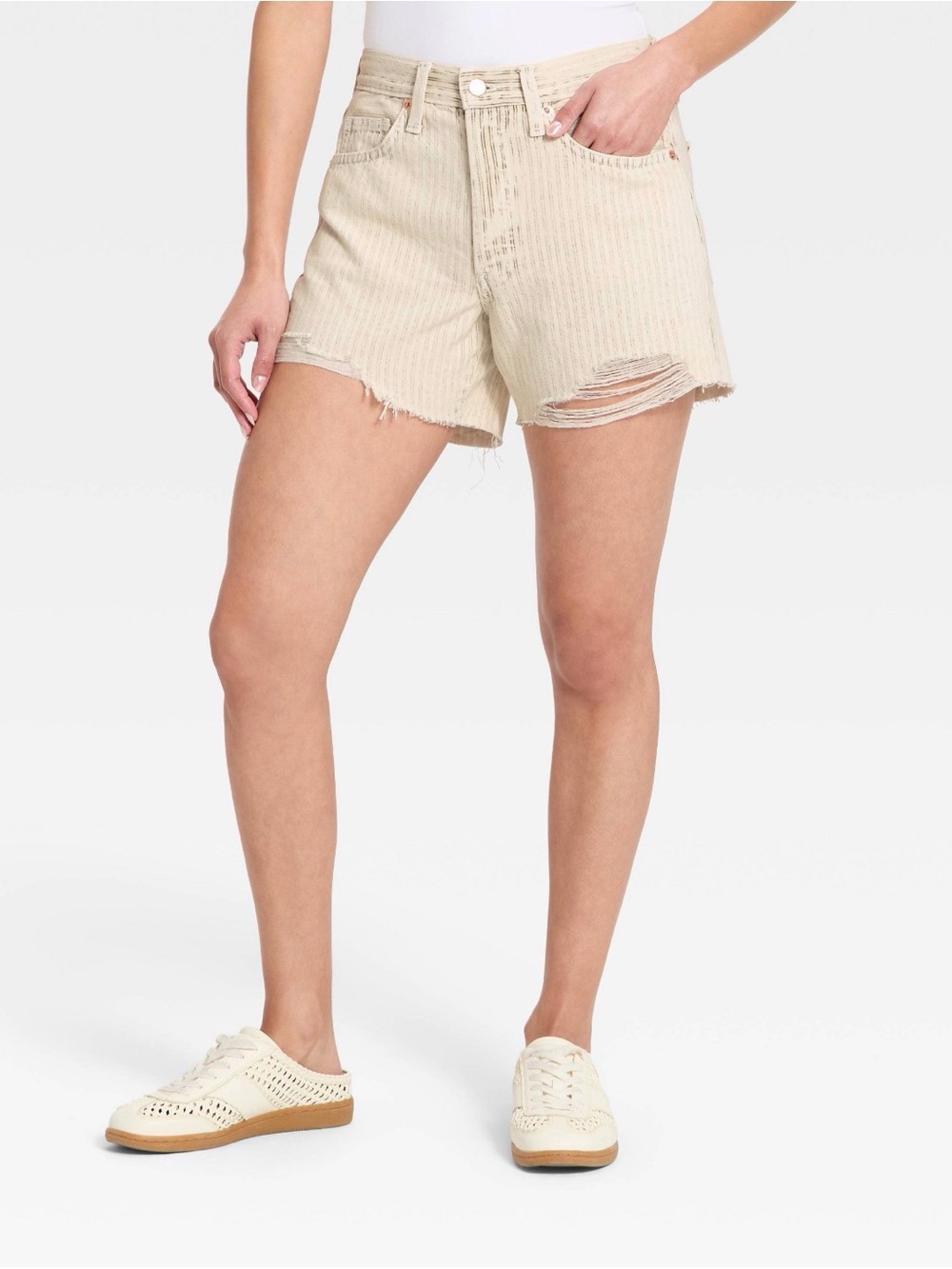 Mid-Rise 90's Baggy Jean Shorts from Universal Thread NWT sz8
